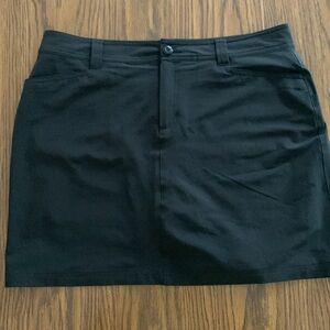 Eddie Bauer Classic Black Skort, size 12